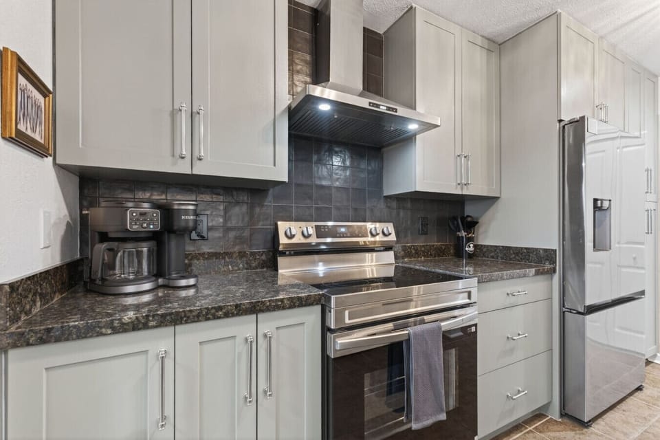 Modern appliances, plenty of prep space, and all the essentials to make vacation dining easy and enjoyable.