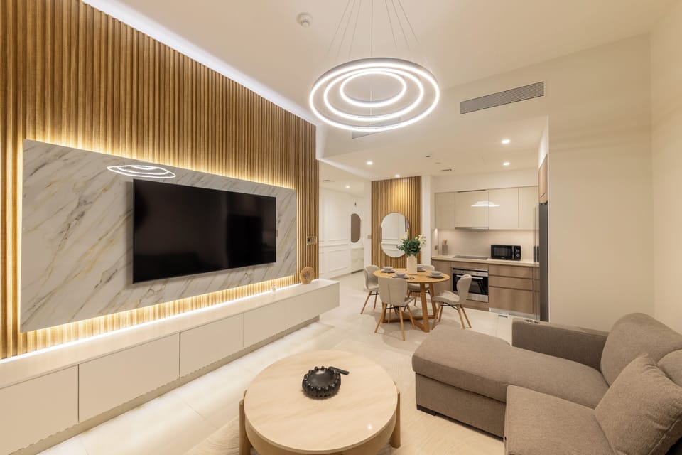 Apartment, Balcony, City View | Living area