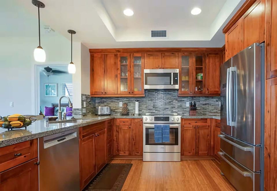 Kitchen With Island