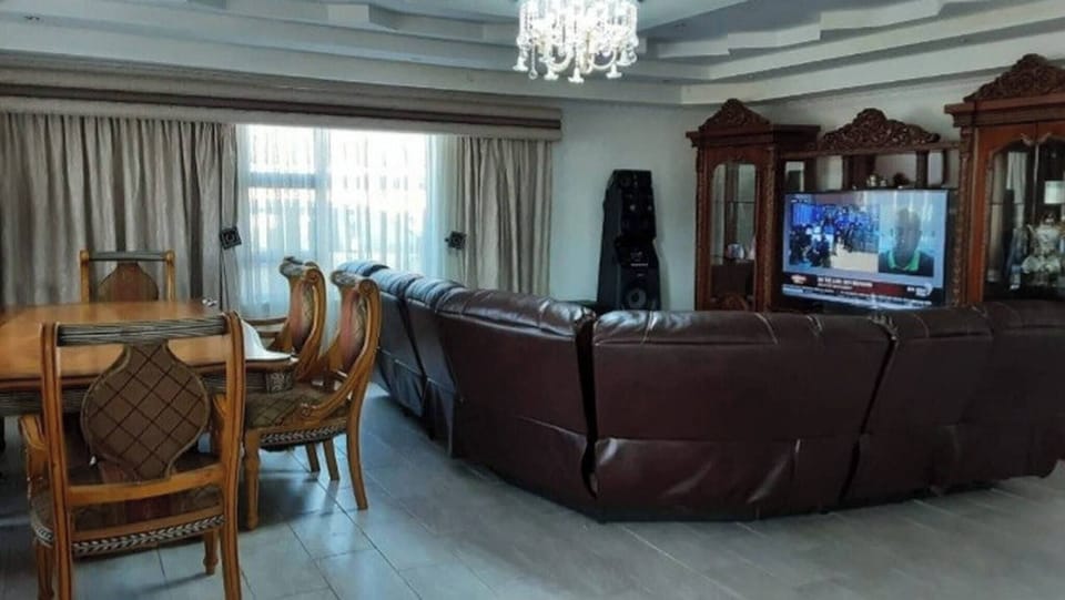 Shared Dormitory, 3 Bedrooms, Accessible | Living room