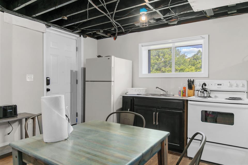 Simple, inviting, and right where you need it—the dining nook keeps meals relaxed and connected to the living and kitchen area.