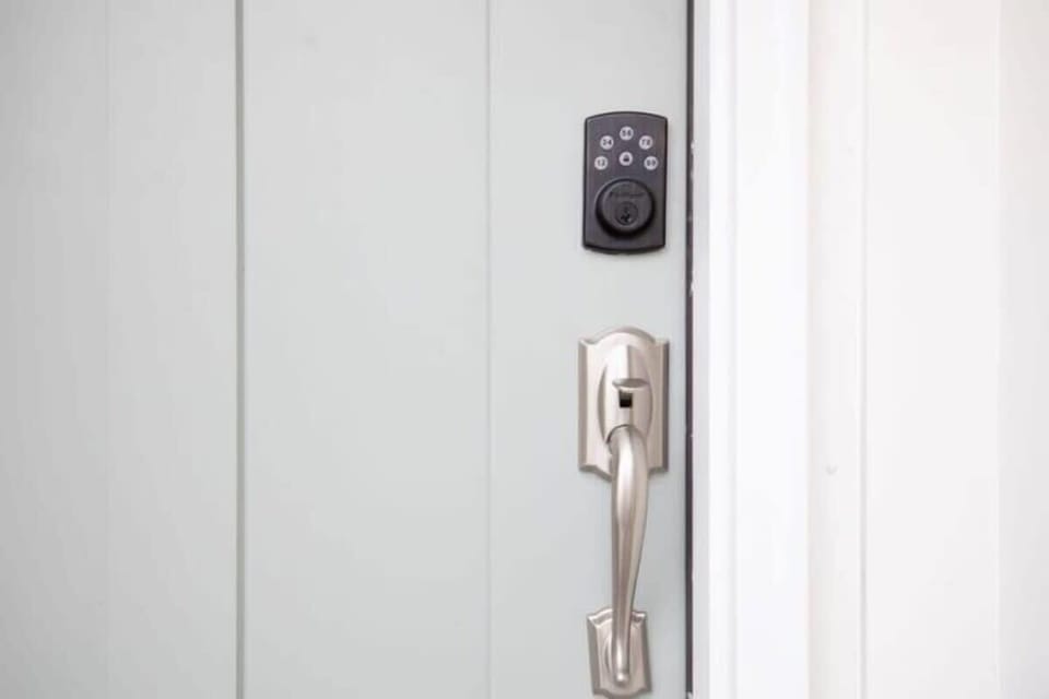 Skip the hassle of keys—enter with ease using the secure smart lock. Simple, seamless, and designed to make your arrival and check-in completely stress-free.