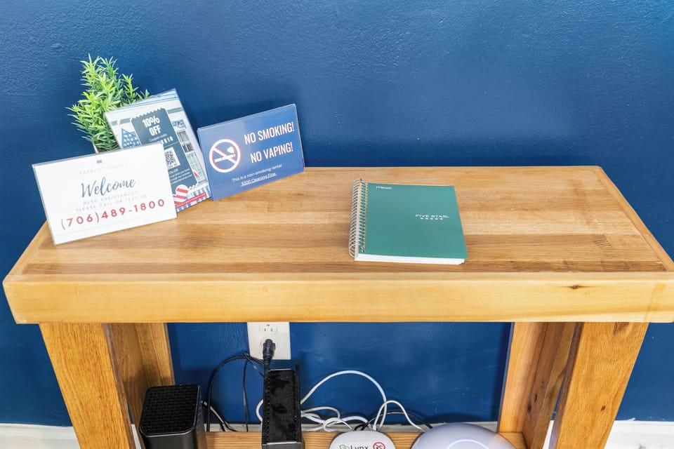 Take a moment to flip through the house guide and guest book—everything you need to know is right here, plus a few notes from past guests.