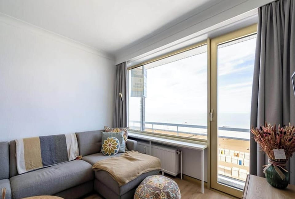 Apartment | Living room