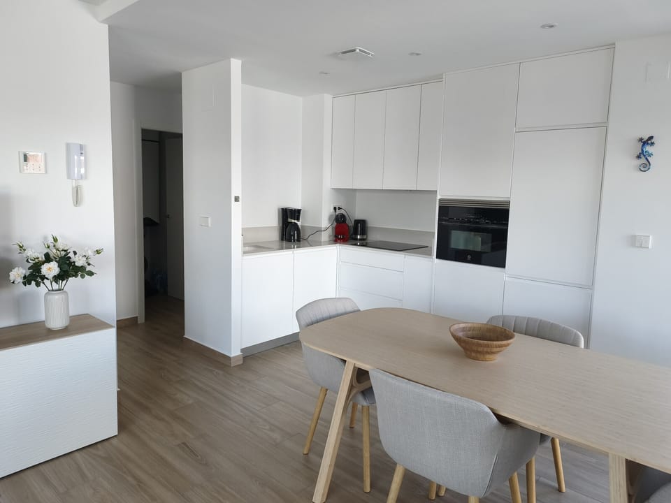 dishwasher - combi oven - fridge - freezer