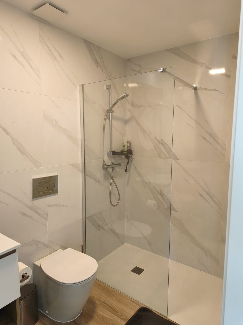 Bathroom next to master bedroom