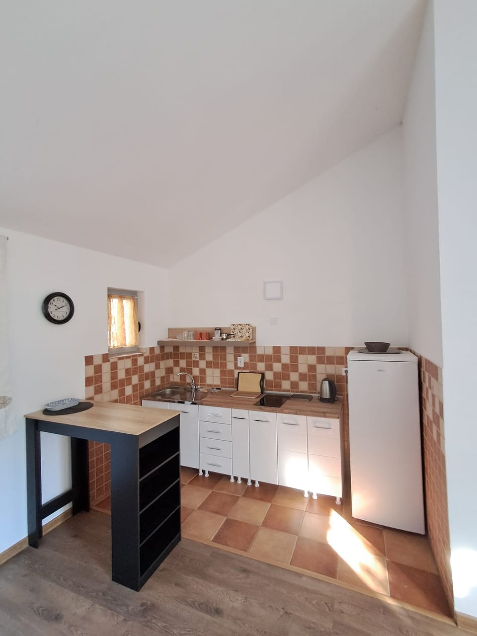 Family Loft | Living area | 32-inch LCD TV with satellite channels, Netflix, streaming services