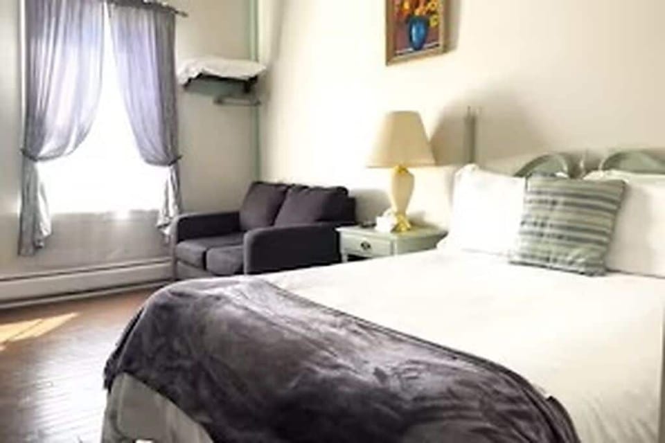 Double Room, 1 Double Bed with Sofa bed | Free WiFi