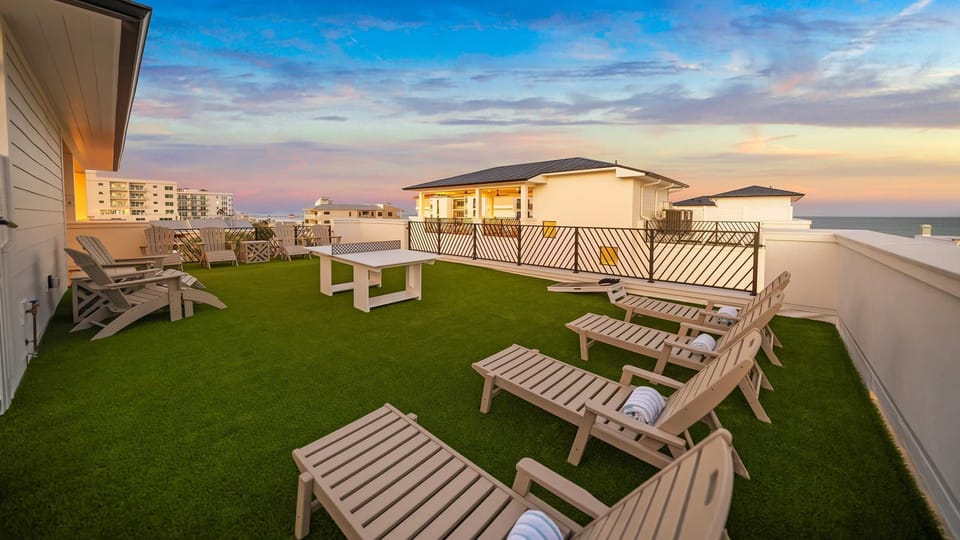 Your private rooftop oasis - Ping Pong - Gulf Views