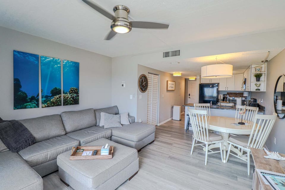 St. Augustine Beach Rentals Living Room