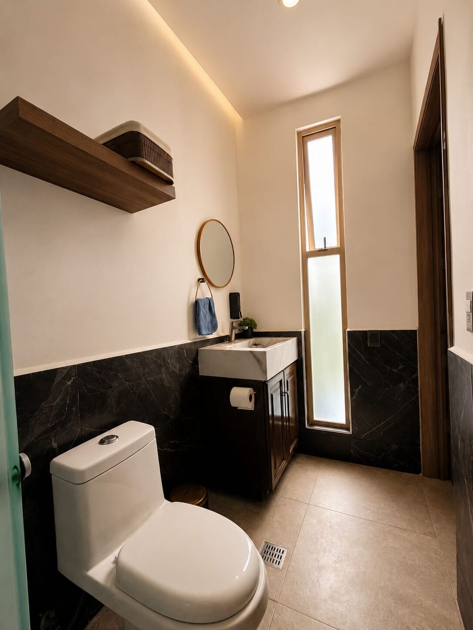 Bathtub, towels, soap, shampoo