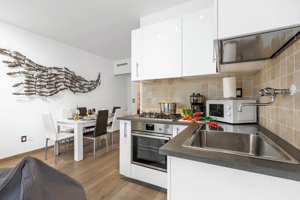 Kitchen and dining area