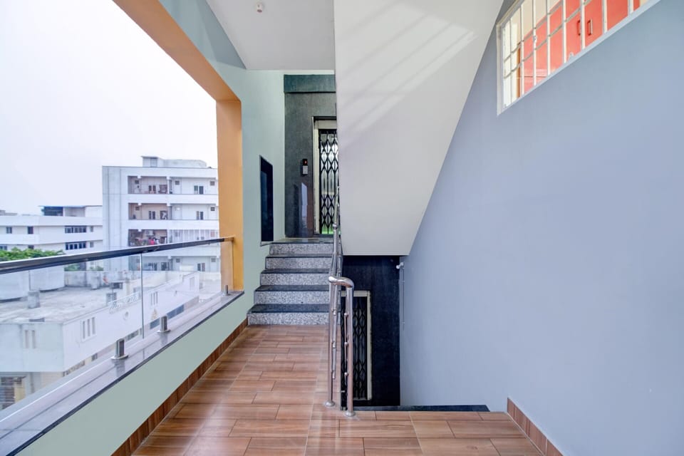 House | Balcony