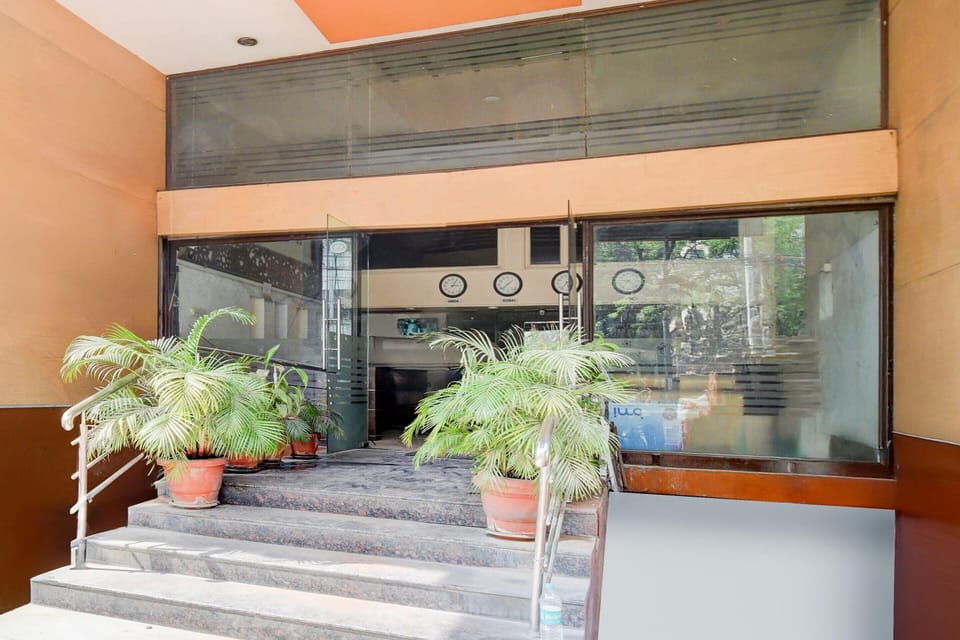 House | Reception