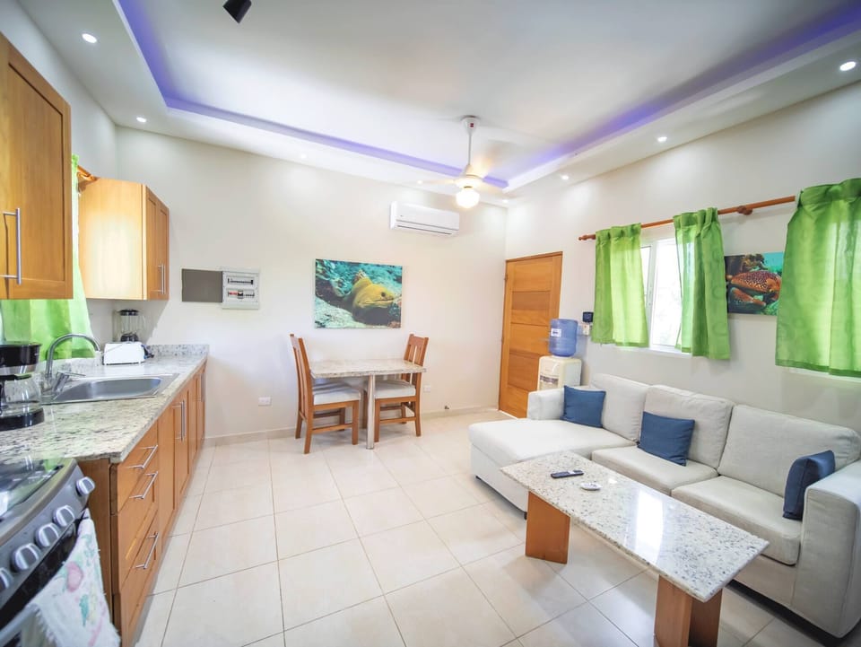 Apartment, 1 Bedroom | Living area