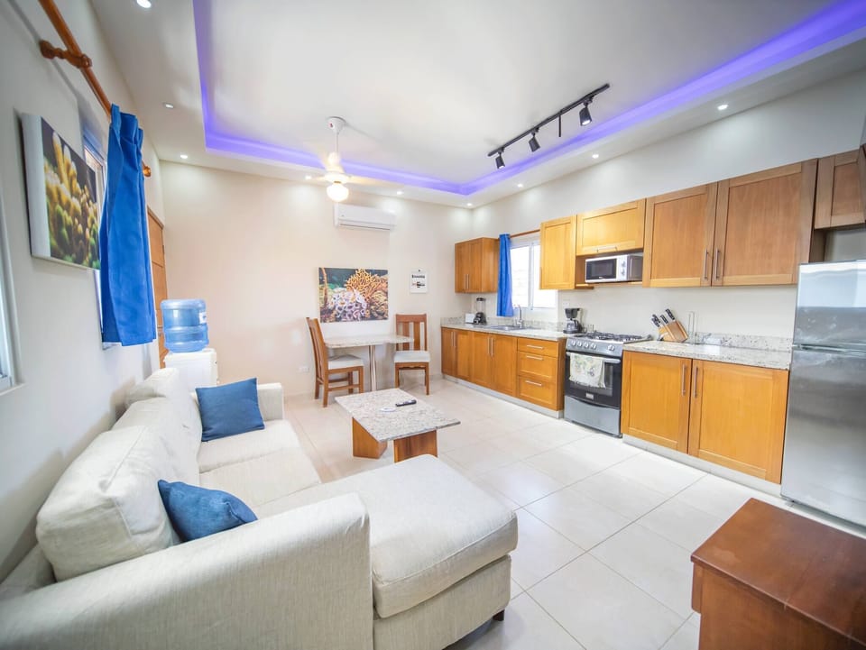 Apartment, 1 Bedroom | Living area