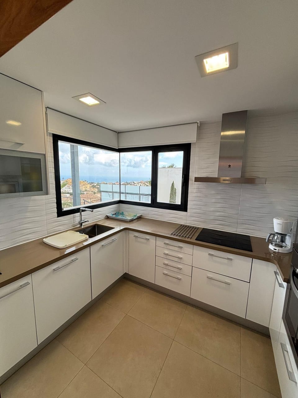 Open kitchen