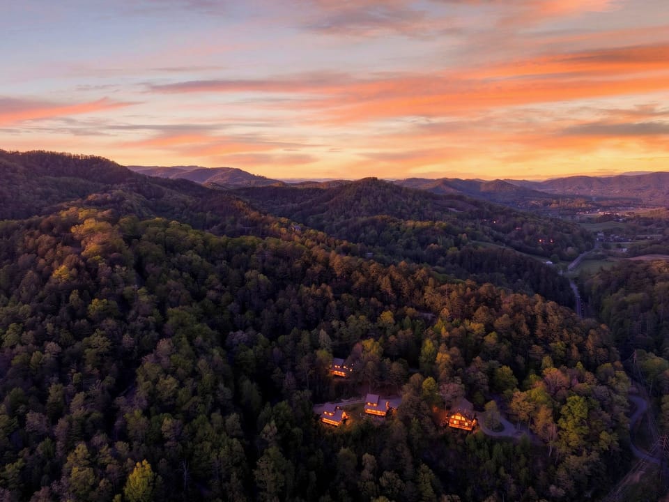 Aerial view of the neighborhood. 