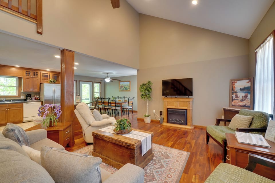 Living Room | 1st Floor | Sleeper Sofa