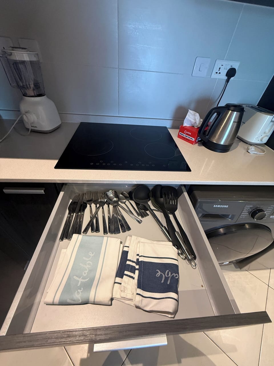 Comfort Apartment, Balcony, Garden View | Private kitchen