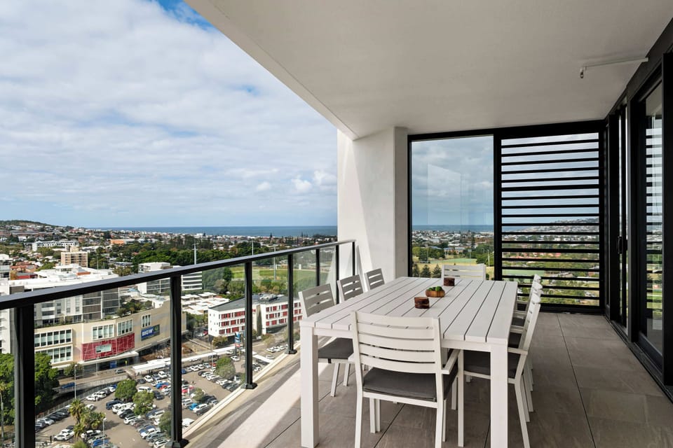 Large dining area with beautiful views over Newcastle harbour, city and beaches. 