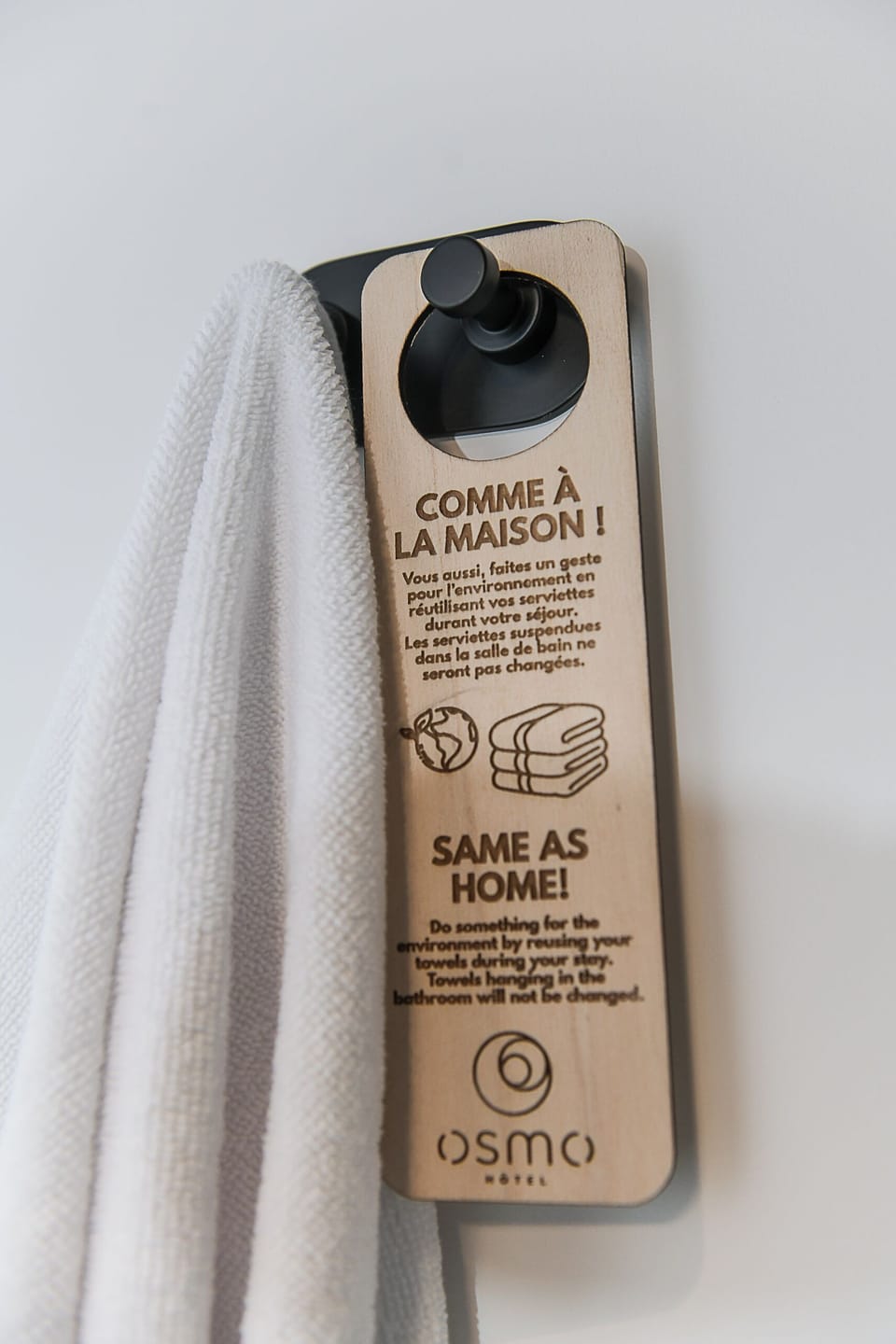 Standard Double Room | Bathroom amenities