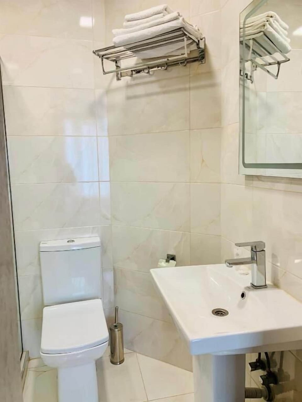 Hair dryer, towels