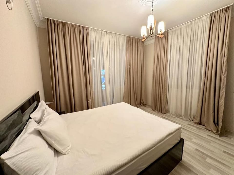 Suite, Balcony, City View | Free WiFi