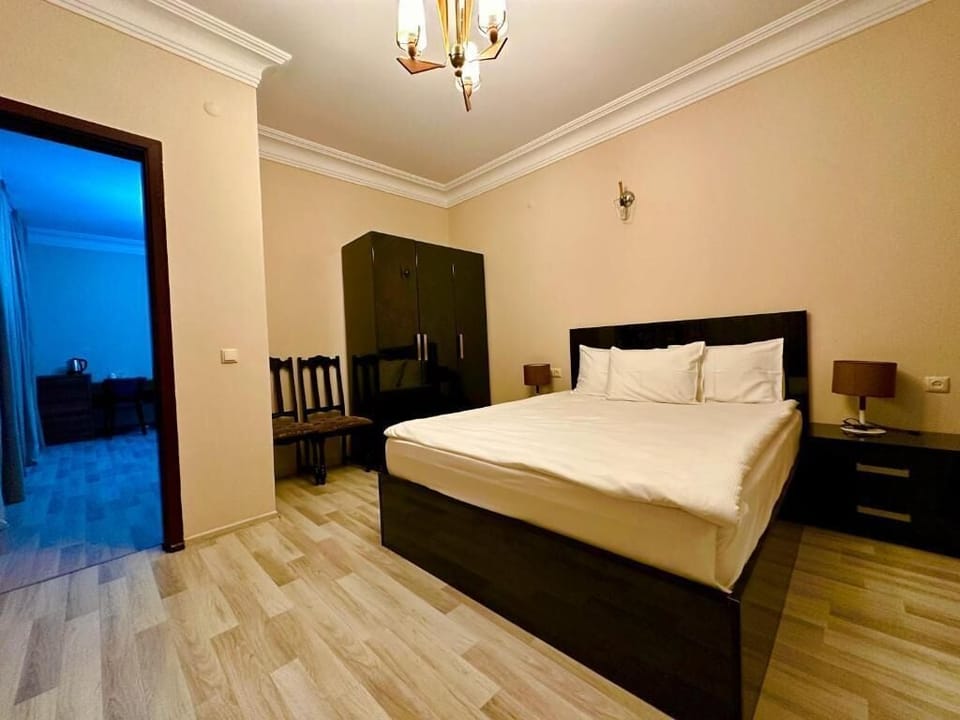 Suite, Balcony, City View | Free WiFi