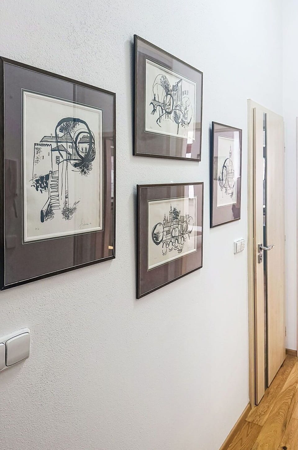 Wall, Picture Frame, Interior Design, Art, Visual Arts, Room, Art Exhibition, Exhibition, Painting