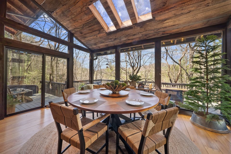 Sunroom Dining Area