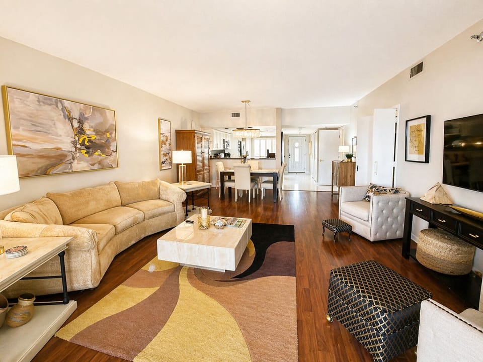 Buttonwood Cove 103C by FVC