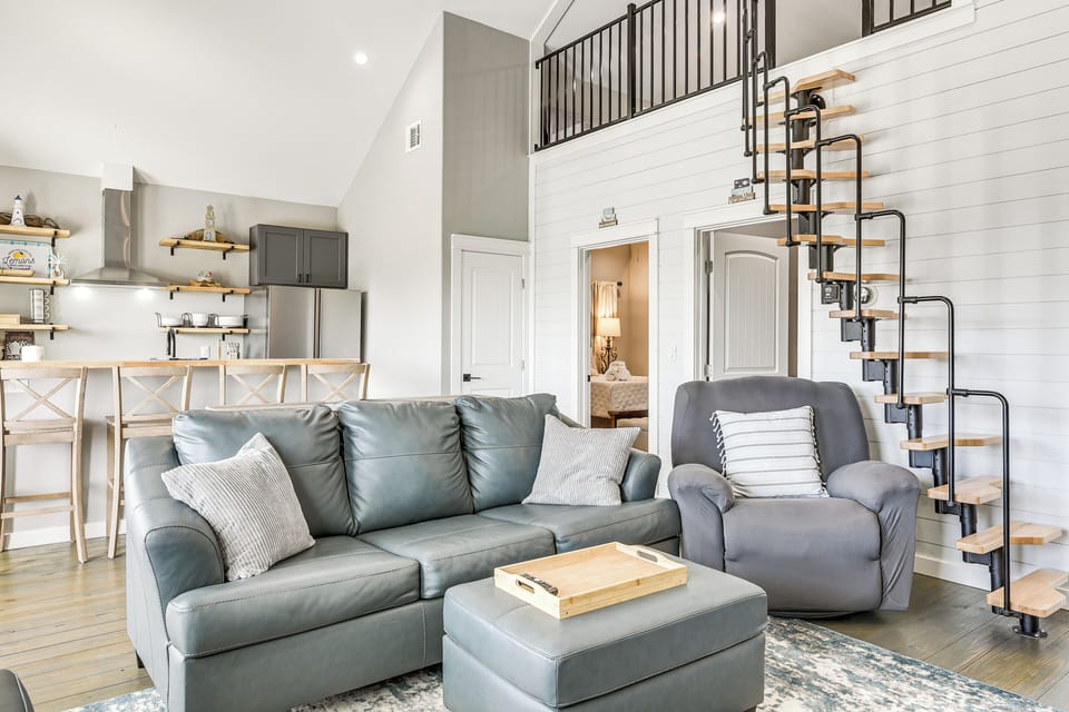 House (2 Bedrooms) | Interior