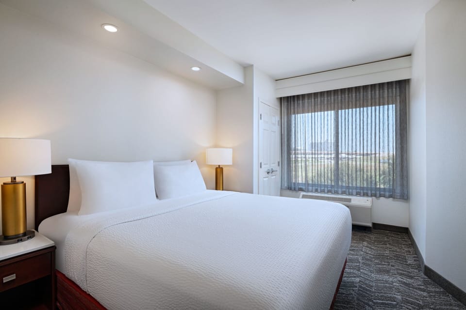 Premium bedding, down comforters, pillowtop beds, desk