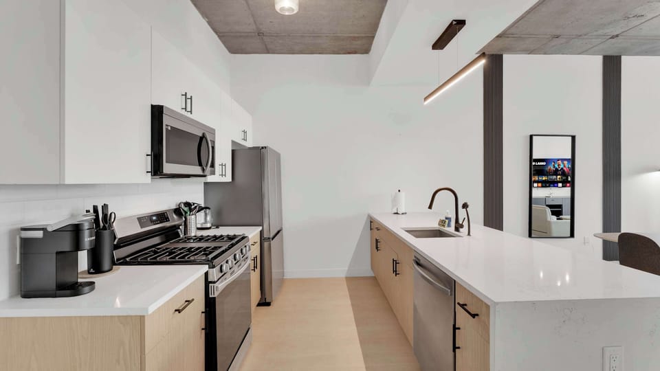 Full Kitchen