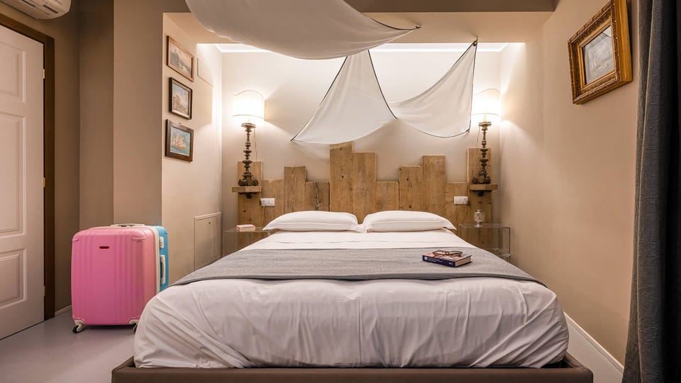 Superior Double Room | Minibar, in-room safe, soundproofing, free WiFi