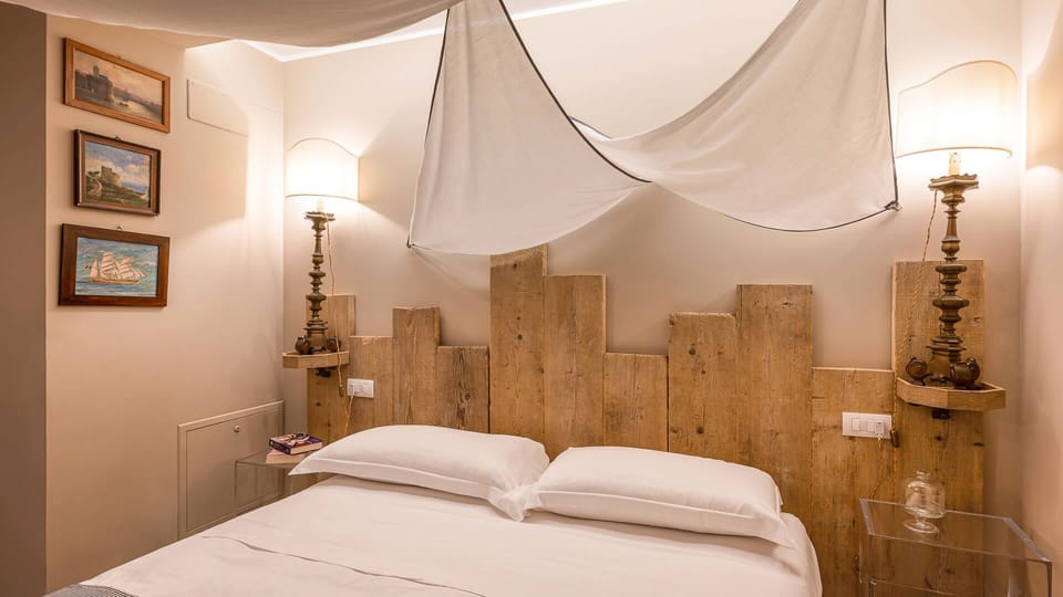 Superior Double Room | Minibar, in-room safe, soundproofing, free WiFi