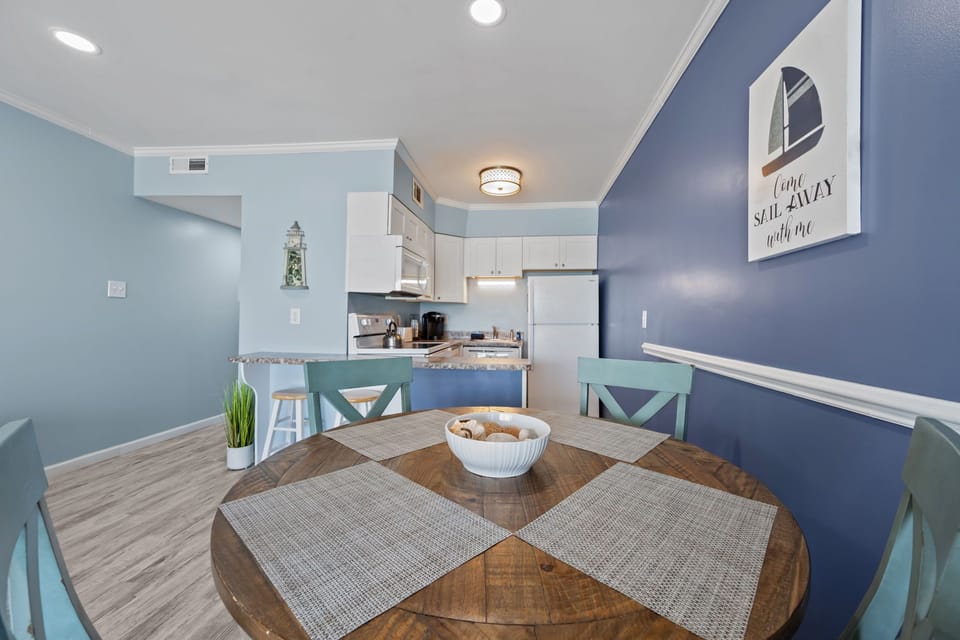 Casual dining space just steps from the kitchen for easy meals in