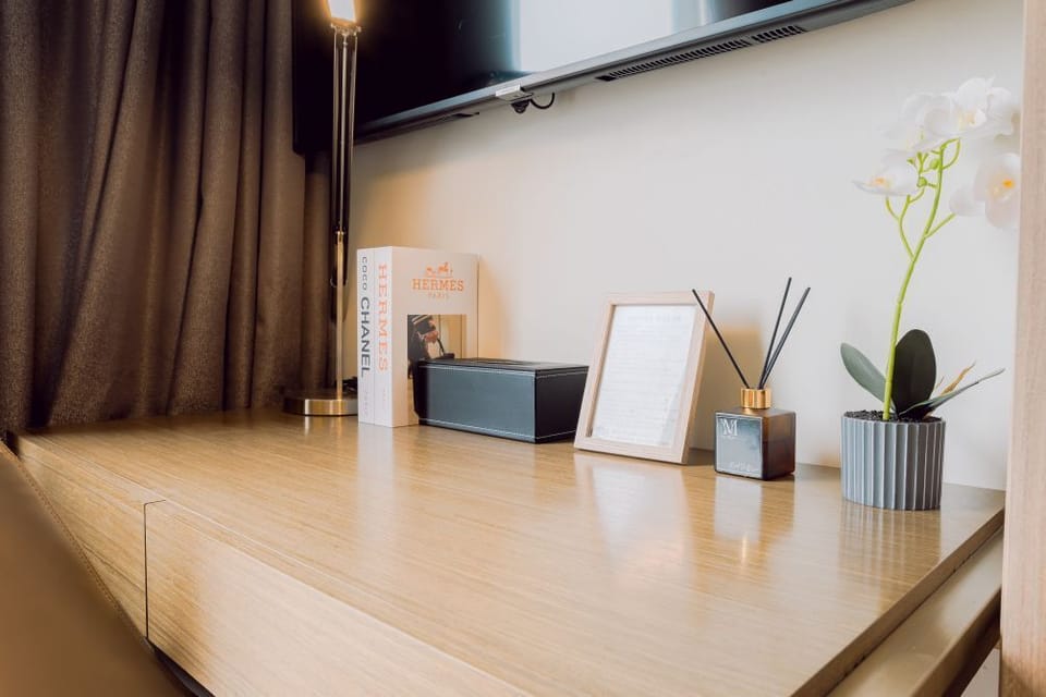 Workspace/Desk