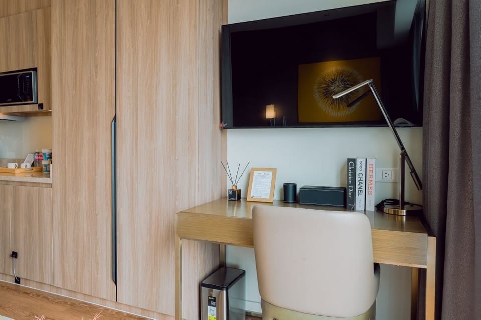 Workspace/Desk