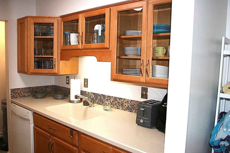 Kitchen has everything you need!