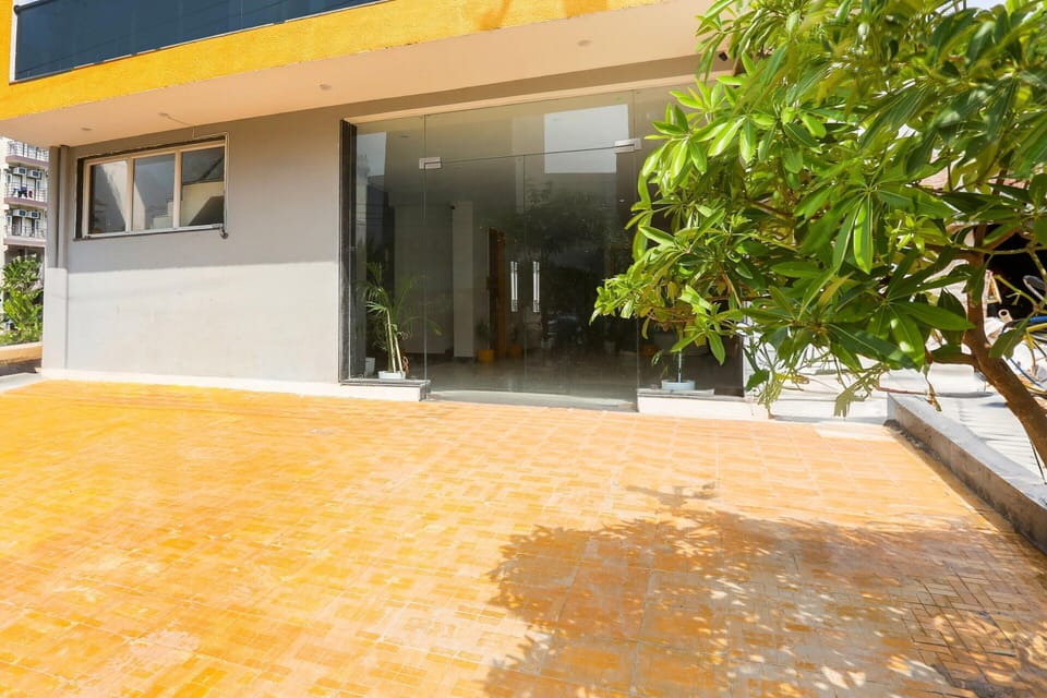 House | Reception