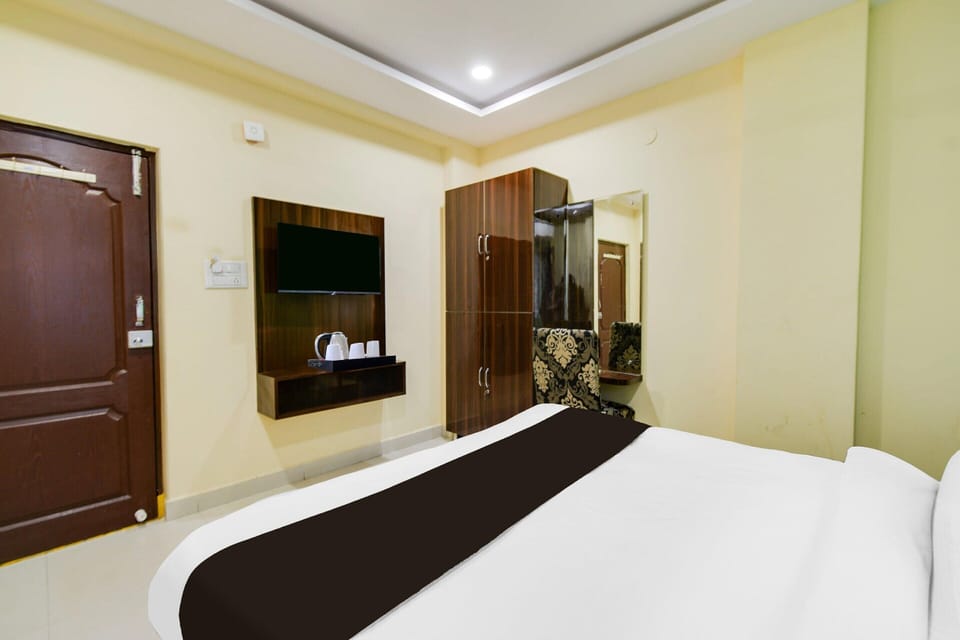 Deluxe Rks Prestige House in Hyderabad