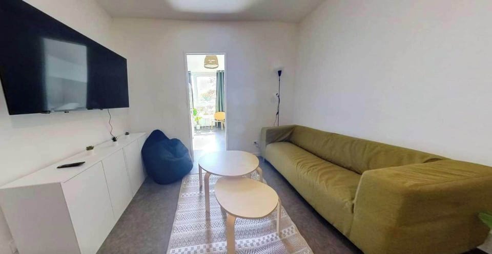 Apartment | Living area