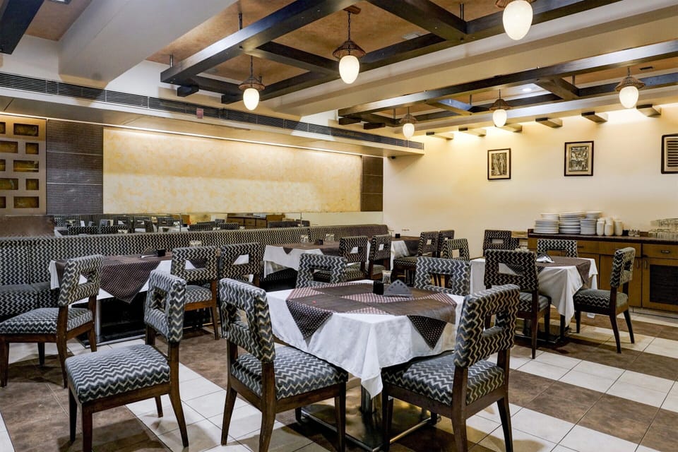 House | Dining