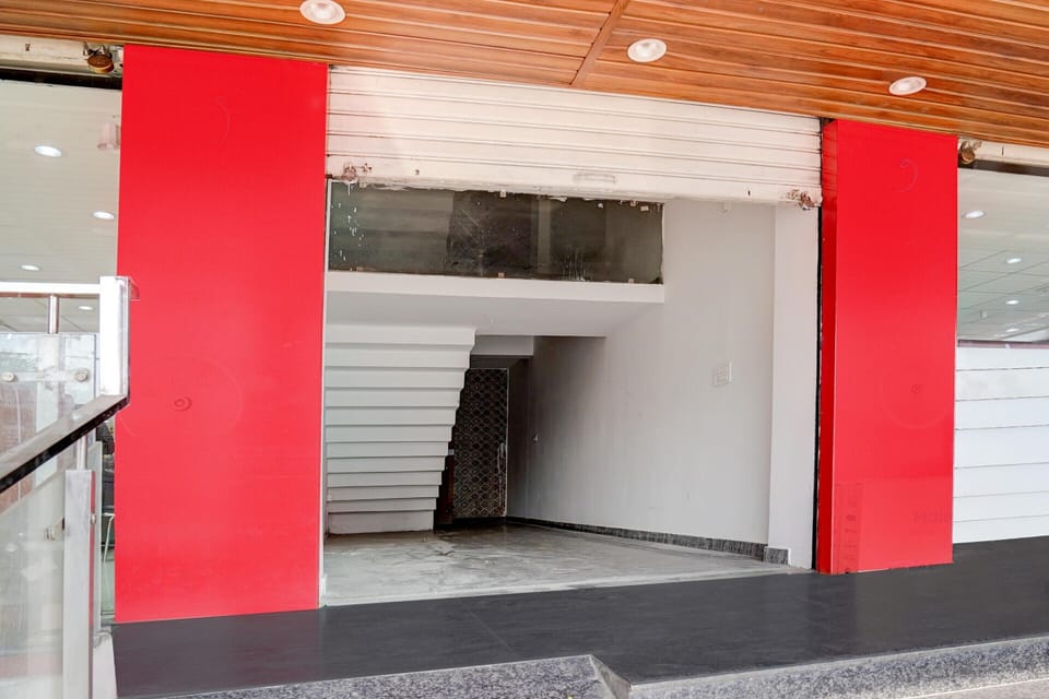 House | Reception