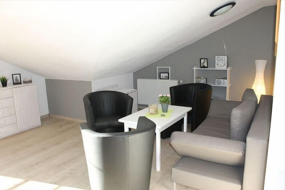 Apartment | Living room