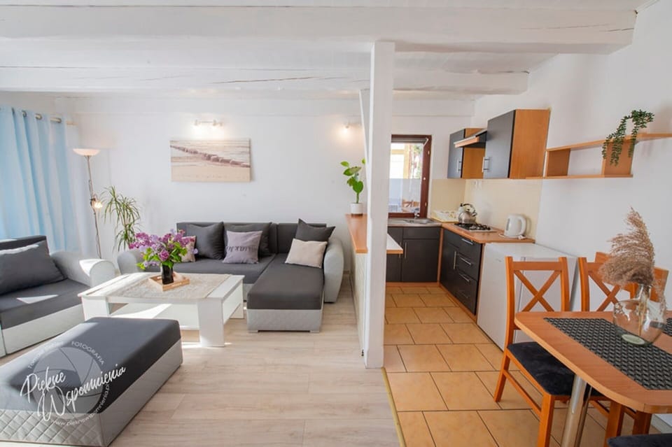 House | Living room