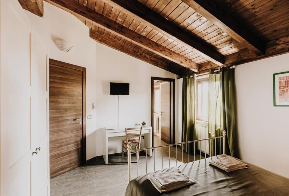 Desk, blackout drapes, iron/ironing board, free WiFi