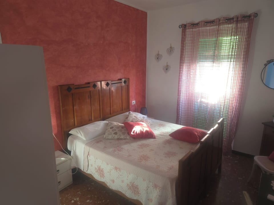 In-room safe, iron/ironing board, free WiFi